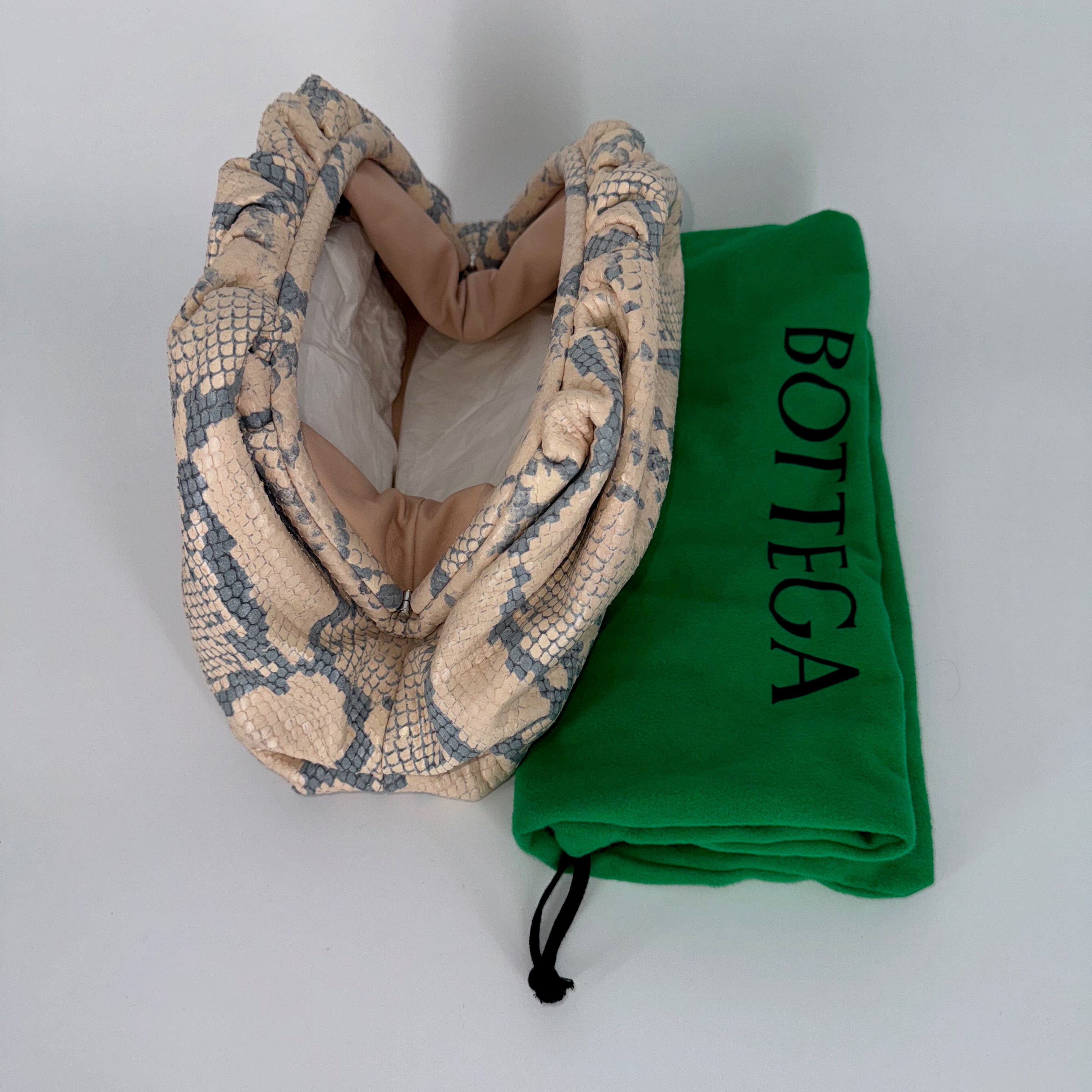 Bottega Veneta Clutch in Python